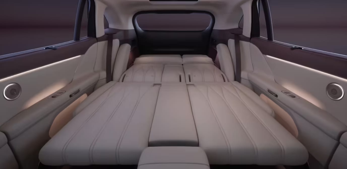 启境第二款战略车型 GX7 全球首秀 定位智能阔五座 SUV 2026 年秋季上市